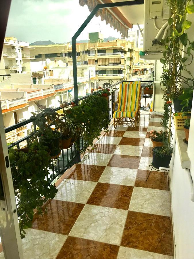 2 Minutes From The Beach!!! Great Apartment!!! 内尔哈 外观 照片